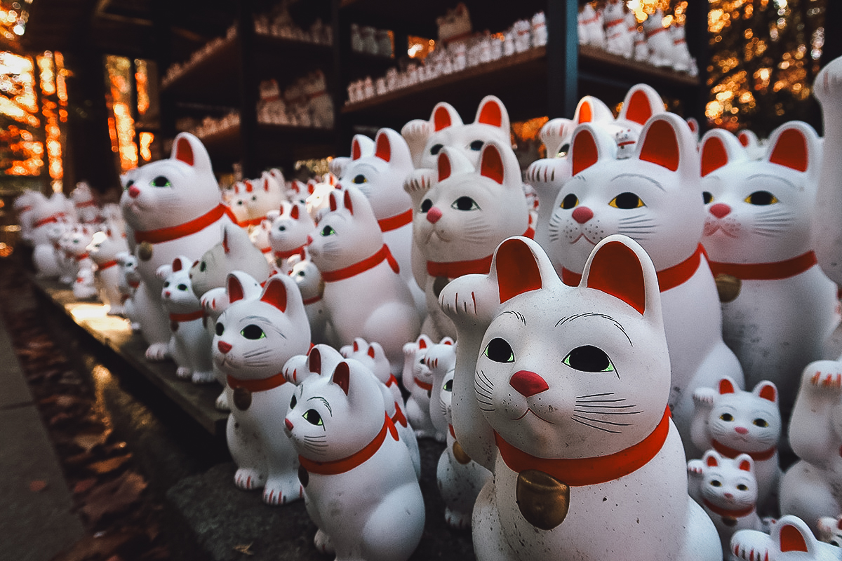 Beckoning cats at Gotokuji