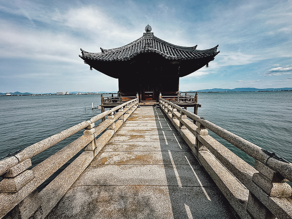 JR West Kansai Wide Area Pass Mangetsu-ji on Lake Biwa
