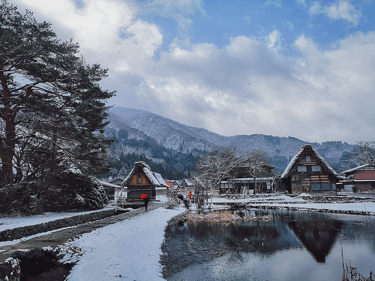 Ogimachi Travel Guide Ogimachi Village under snow
